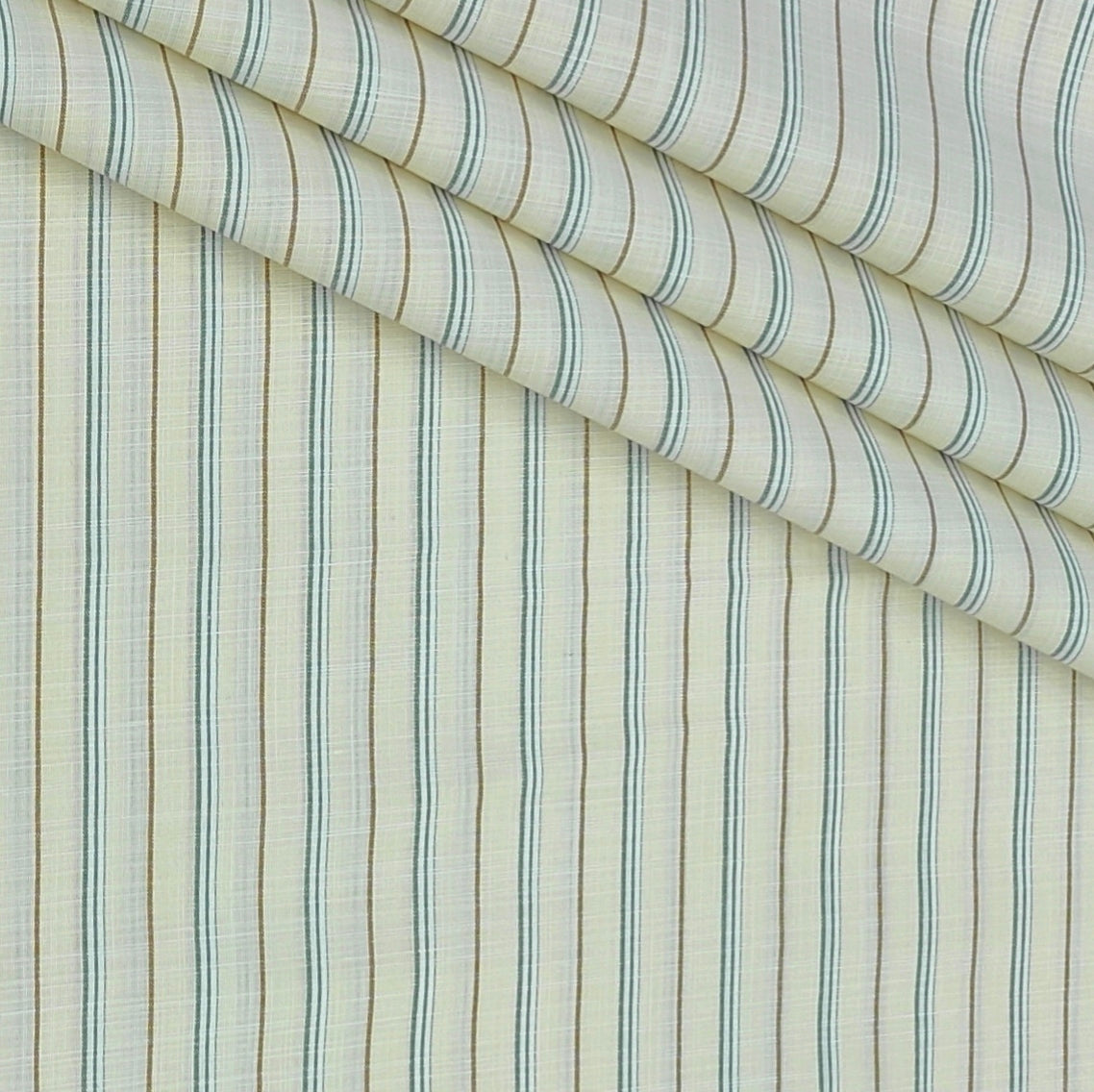 Shirt Fabric Arvind Poly Cotton Wrinkle Free Lining With Slub Colour Ash Cream